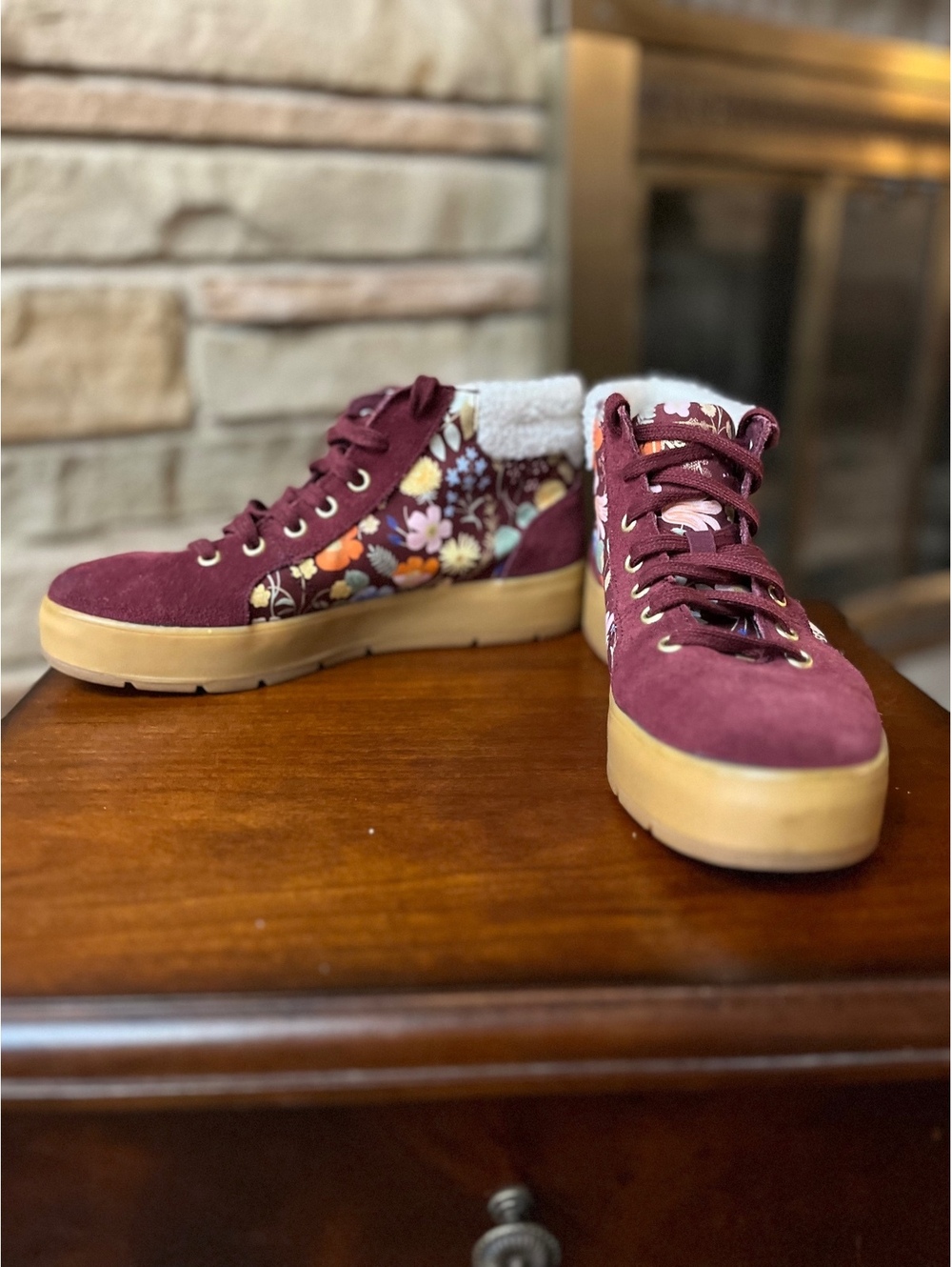Keds x Rifle Paper Co. Tahoe Nouveau Suede Boots Burgundy Floral Women's 7.5
